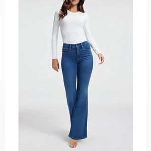 GOOD AMERICAN Good Legs High Rise Stretch Denim Flared Jeans